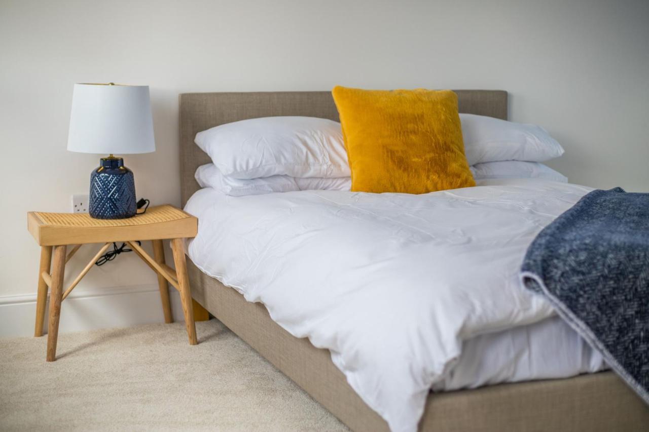 Amazing New 3 Double Bed House In Staple Hill! Lägenhet Bristol Exteriör bild