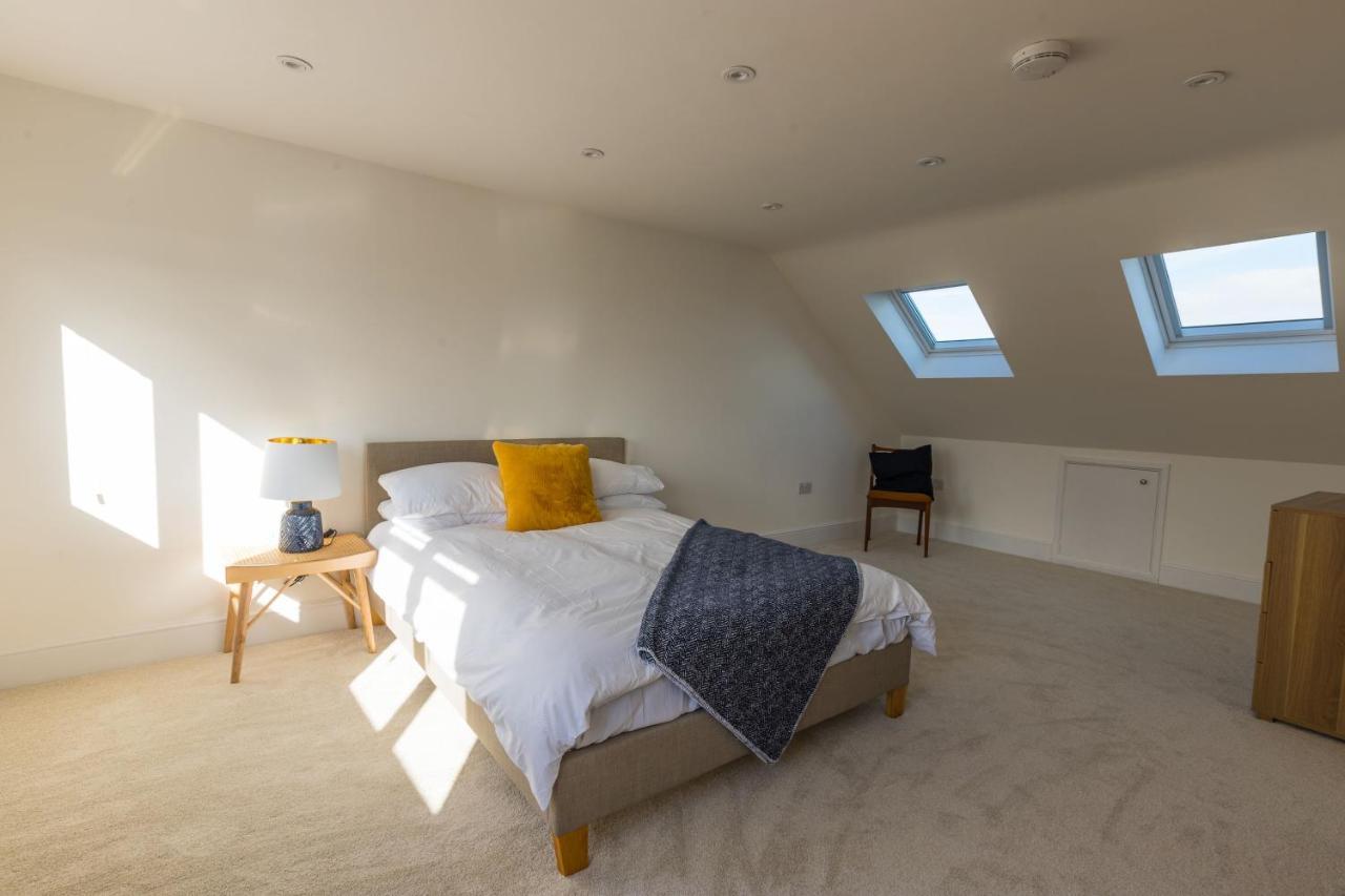 Amazing New 3 Double Bed House In Staple Hill! Lägenhet Bristol Exteriör bild